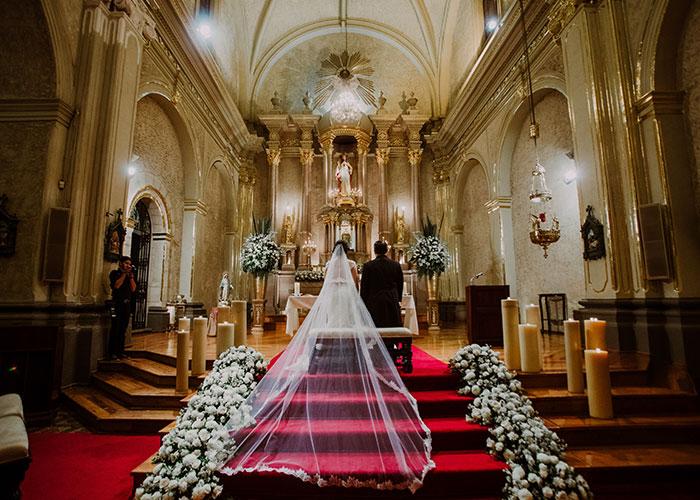 diferencia entre matrimonio católico y civil